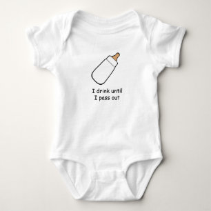 Jag dricker, tills jag passerar ut t shirt