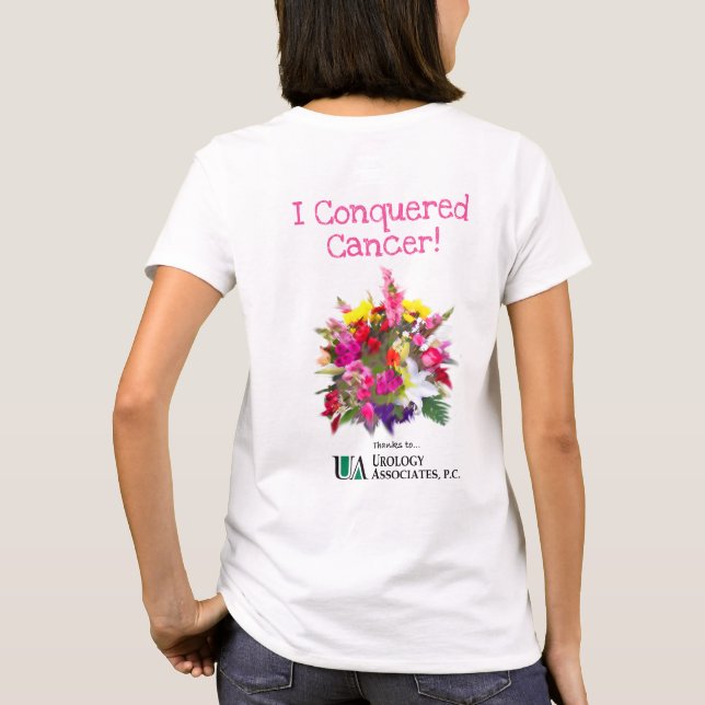 Jag erövrade cancer (blommor) t shirt (Baksida)