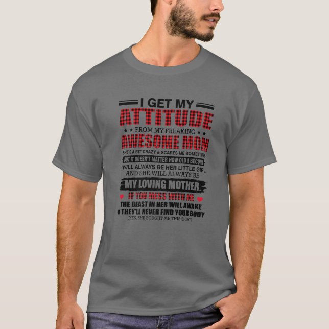 Jag får min attityd från min Freaking Fantastisk M T Shirt (Framsida)