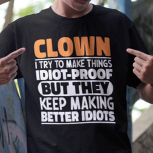 Jag försöker göra Sak Roliga meningar nära T Shirt