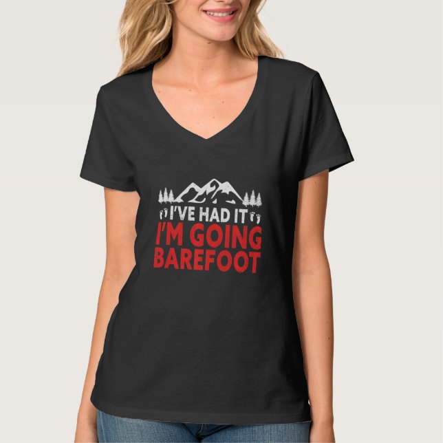 Jag går på Barefoot Nature Earthing Funny Barefoot T Shirt (Framsida)