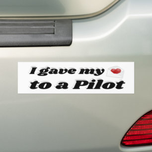Jag gav mitt hjärta till en pilot  bildekal