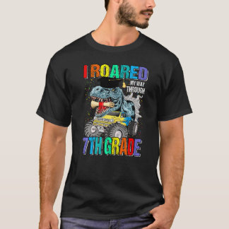 Jag gick genom Dinos 7:e Klass Studenten. T Shirt