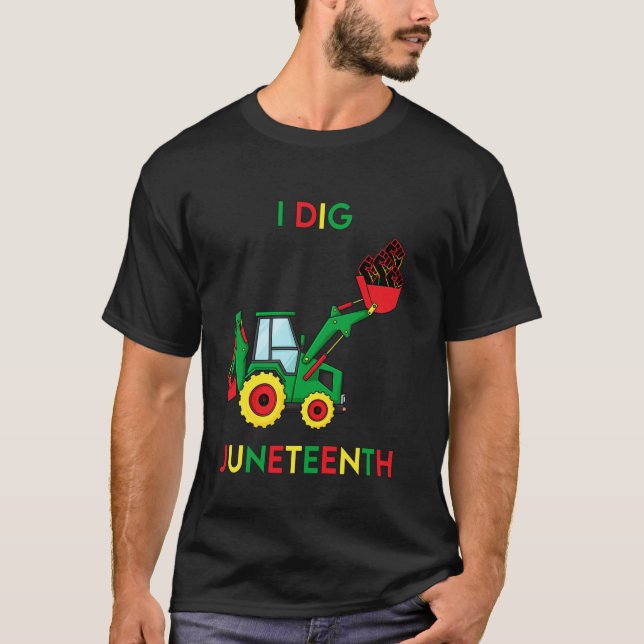 Jag gillar Juneteenth knutna händer Traktor Rolig  T Shirt (Framsida)