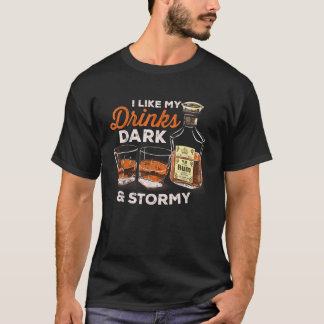 Jag gillar min Drinks Mörk och Stormy roligt drick T Shirt