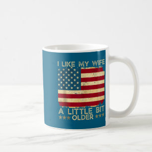 Jag gillar min fru lite äldre rolig fras kvinna kaffemugg