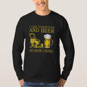Jag gillar och öl och kanske tre personer t shirt