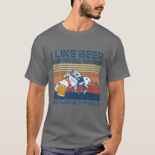 Jag gillar Tävla av öl och häst och kanske tre per T Shirt