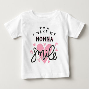 Jag gör min nonna-mil med hjärtan t-shirt