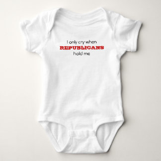 Jag gråter endast, när, REPUBLIKANER, rymmer mig T-shirt