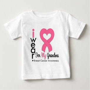 Jag ha på sig det rosa bandet för min tee shirt
