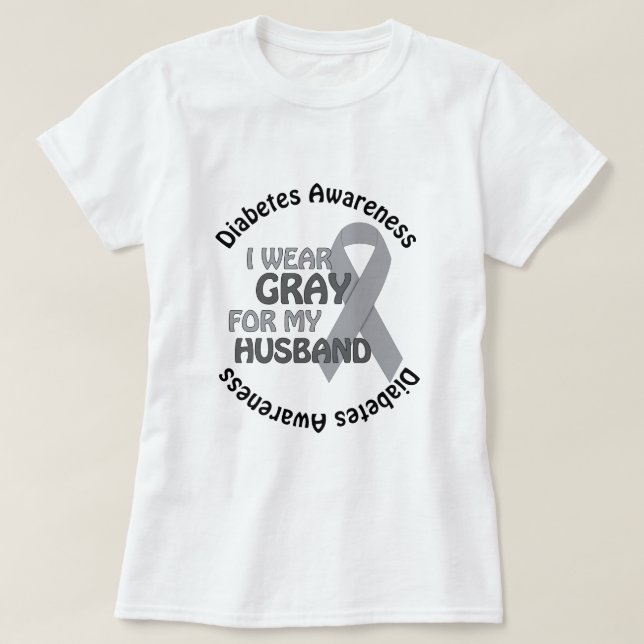 Jag ha på sig grå färg för min tee (Design framsida)