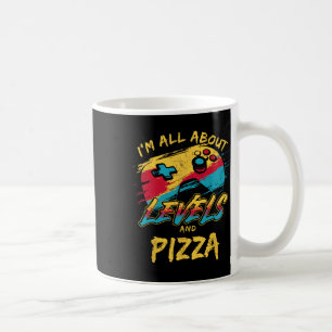 Jag handlar allt om nivåer och pizza Rolig gamer-m Kaffemugg