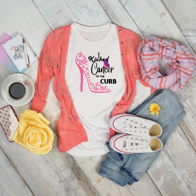 Jag har kastat cancer till bogen T-Shirt (Skapare uppladdad)