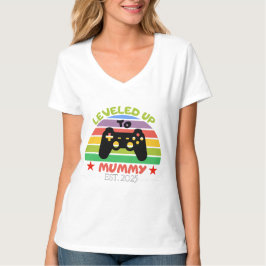 Jag har lotsat upp till Mummy Funny Gamer Est. 202 T Shirt
