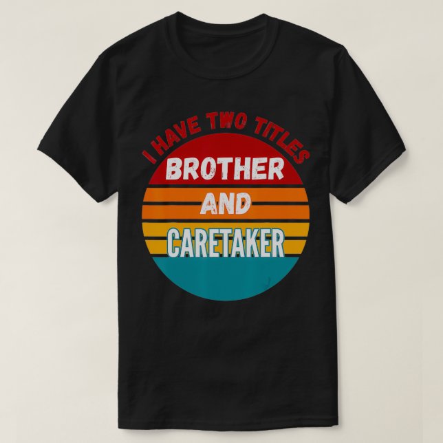Jag har två titlar och bägare t shirt (Design framsida)