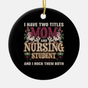 Jag har två titlar på Blommigten Mamma & Nürsin Julgransprydnad Keramik