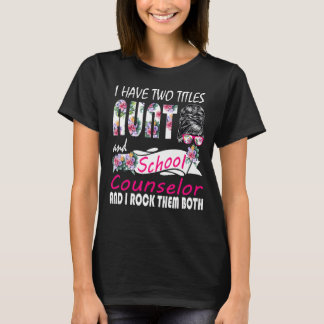 Jag har två titlar på Moster och skolråd. T Shirt