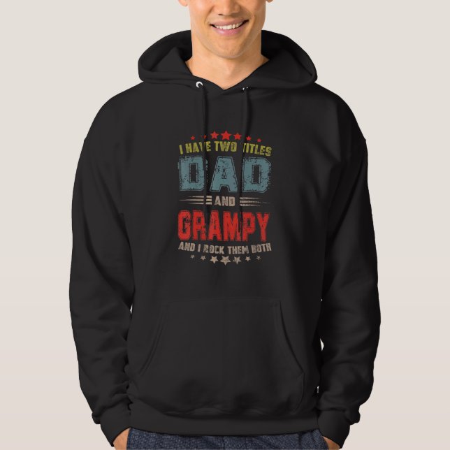 Jag har två titlar Pappa och Grampy Fars dag Hoodie (Framsida)
