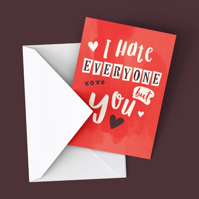 Jag hatar alla utom dig-kort kort (I hate everyone but you Card mockup shown on dark background with envelope. Valentine's day card)