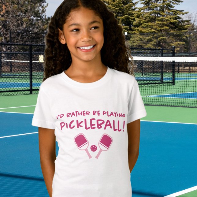 Jag hellre spelade pickleball söt flickaktig rosa t shirt (
by Beach Pause Designs
I'd Rather Be Playing Pickleball Cute Girly Pink T-Shirt)