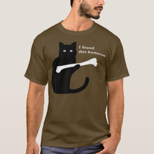 Jag hittade den här Humerus Funny Cat Lover. T Shirt