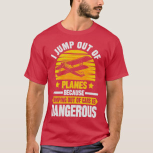 Jag hoppar ut från flygplan för att hoppa ut ur bi t shirt
