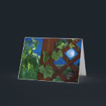 Jag hörde det genom Grapevine Funny Birthday Card Kort<br><div class="desc">En söt vinodling i måndagsljus,  det här söt-kortet är roligt till ge och det är söt inuti med: "Jag hörde det genom grapevine som är din födelsedag! Hoppas det är en lycklig".</div>