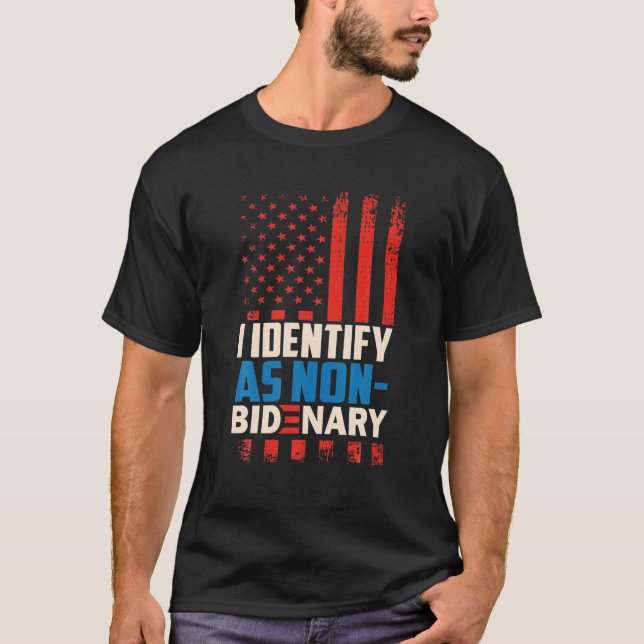 Jag identifierar mig som icke-bidenär Anti Joe Bid T Shirt (Framsida)