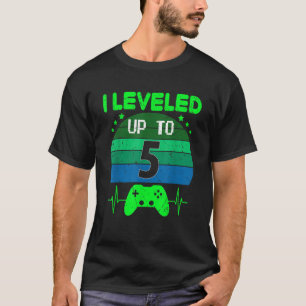 Jag jämnade upp till 5:e födelsedagstidningen Game T Shirt