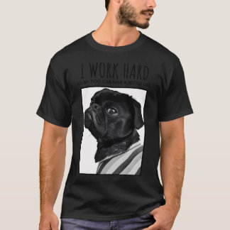 Jag jobbar hårt t shirt