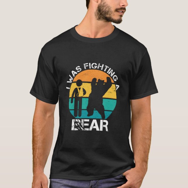 Jag kämpade mot en björnskada i Arm T Shirt (Framsida)