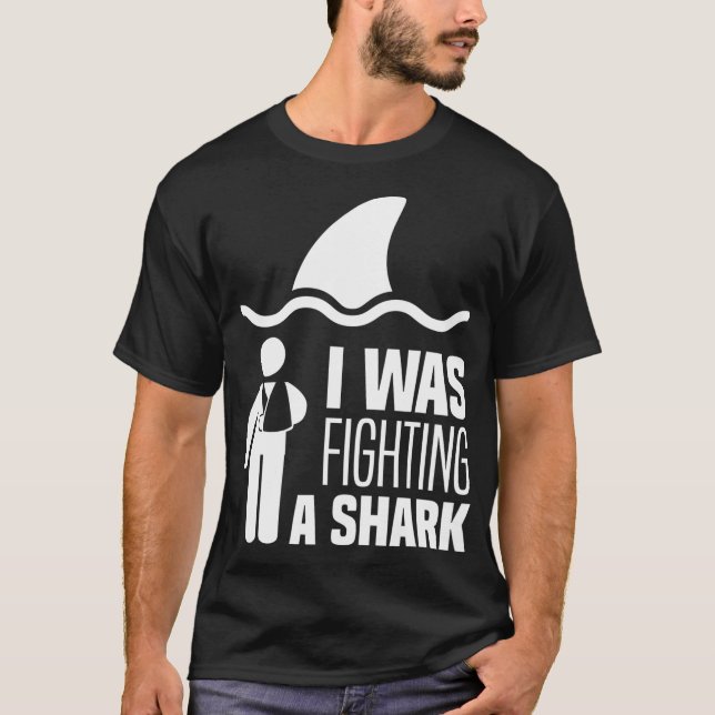 Jag kämpade mot en Shark Arm-skada som skrapade Sh T Shirt (Framsida)