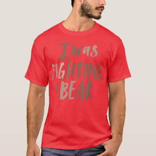 Jag kämpade mot en skulderbråck som gjorde sig av  t shirt