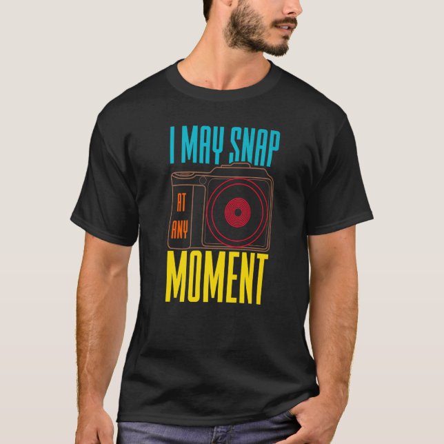 Jag kan fästa vid vilken fotografikamera som helst t shirt (Framsida)