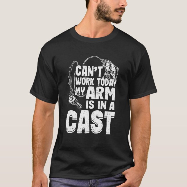 Jag kan inte arbeta idag.. Arm är i ett stort fisk T Shirt (Framsida)