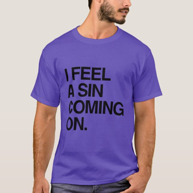JAG KÄNNER EN SYND KOMMA T-SHIRT (Framsida)