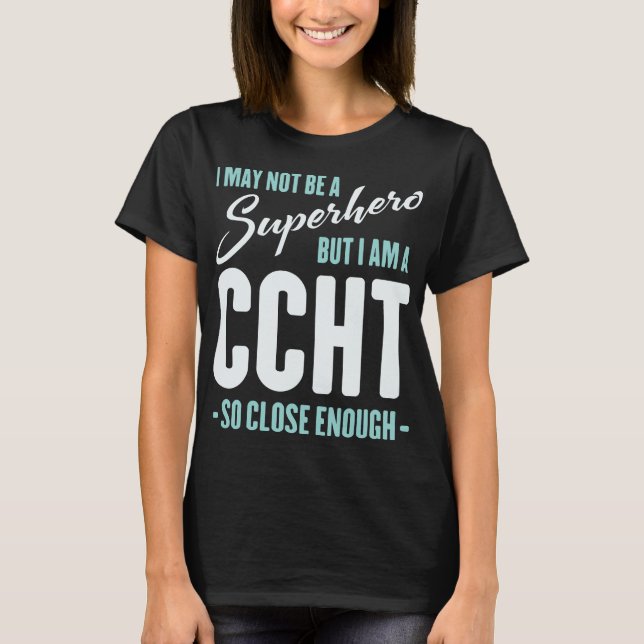 Jag kanske inte är en superhjälteynka CCHT T Shirt (Framsida)