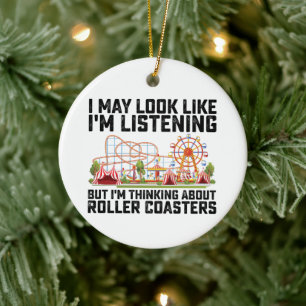 Jag kanske ser ut att lyssna, men jag tänker på Ab Julgransprydnad Keramik