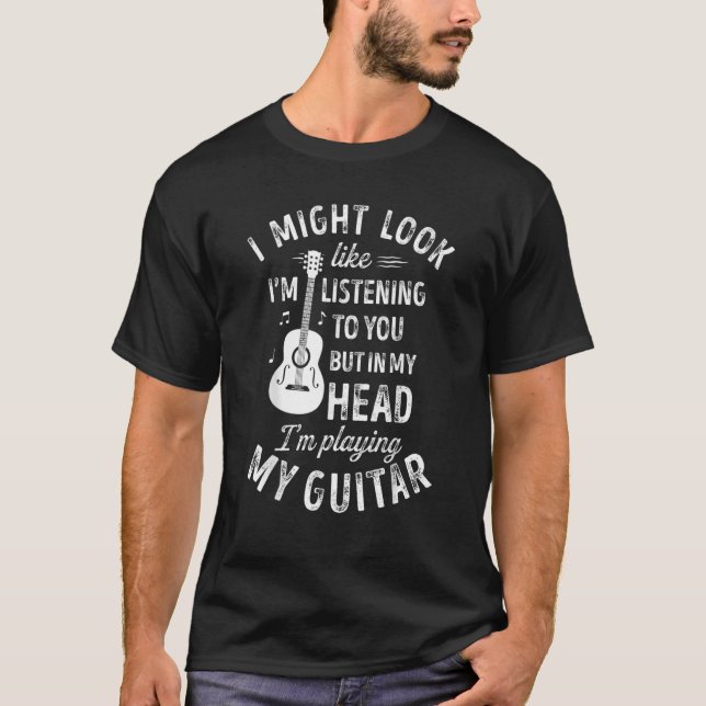 Jag kanske ser ut att lyssna på dig. t shirt (Framsida)