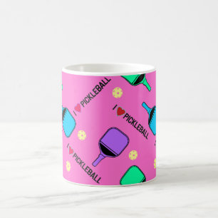 Jag kärlek-bollar på söt rosa kaffemugg