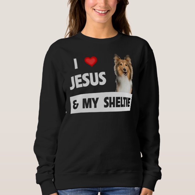 Jag Kärlek Jesus och min fristad Hund Mamma Pappa  T Shirt (Framsida)