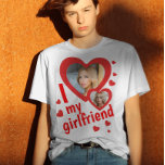 Jag kärlek min flickvänfoto t shirt<br><div class="desc">Skapa din egen i kärlek min flickvänskjorta. Den här skjortan kan vara en skurk, rolig bf-årsjubileum. Tvinga din pojkvän att bära den här toppen söta skjortan hela tiden och avskräcka honom från att vara otrogen. Han kommer att få många komplimanger i skolan eller på arbetsplatsen. Skjortan "I kärlek min flickvän"...</div>