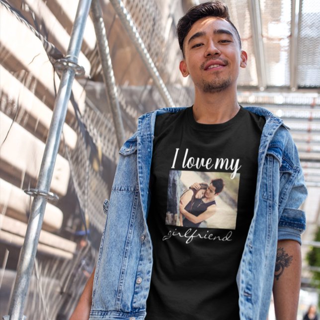 Jag kärlek min flickväns anpassningsbar fotosvart t shirt (Skapare uppladdad)
