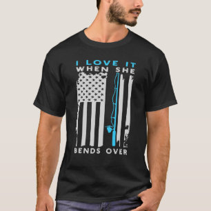 Jag Kärlek när hon böjer över att fiska amerikansk T Shirt