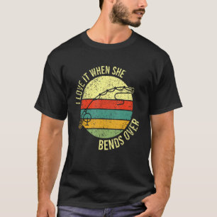 Jag Kärlek när hon böjer sig över armer-hjärnfiske T Shirt