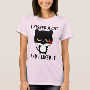 JAG KISSADE EN KATT OCH JAG GILLADE DET, Lustigt T Shirt