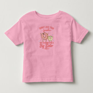 Jag kommer att bli en stor syster 2023 Graviditets T Shirt