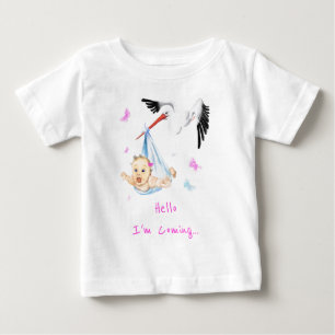Jag kommer.. Stork som transporterar Baby Roligt L T Shirt