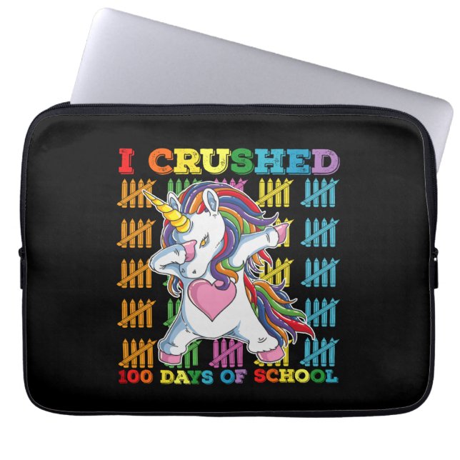 Jag krossade 100 dagars enhörning i skolan laptop fodral (Framsidan)